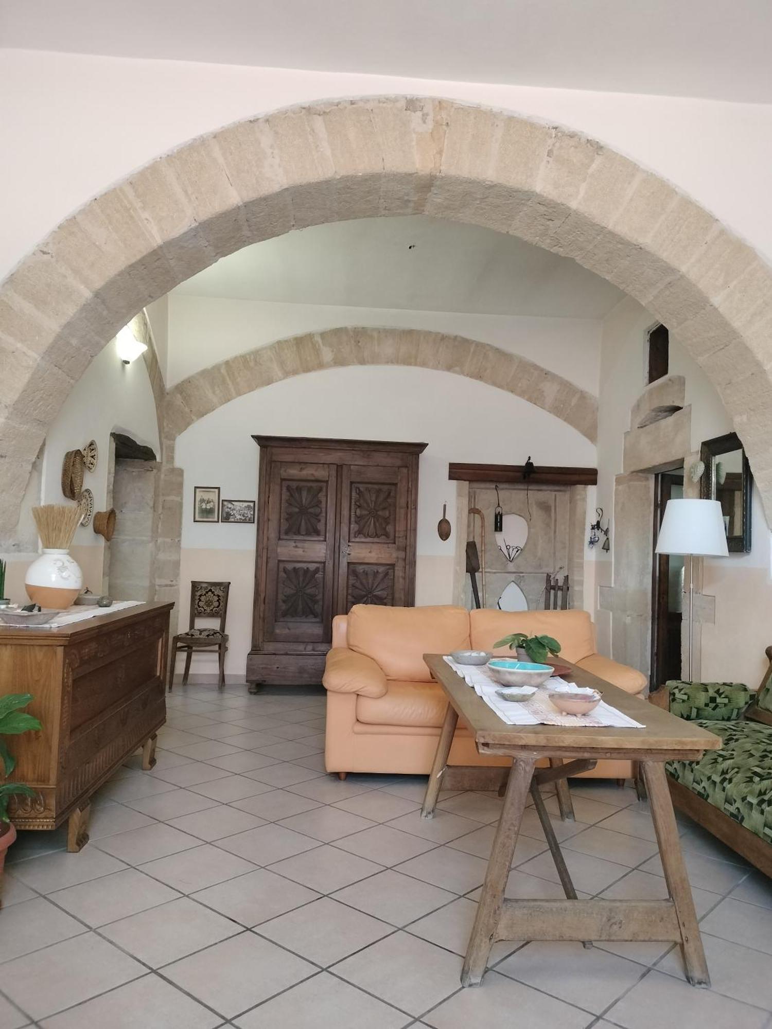 Hotel La Casa Rossa Riola Sardo Esterno foto